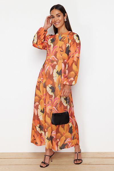 Trendyol Modest Orangefarbenes Kleid in gewebter Leinenoptik mit Blumenmuster TCTSS24EB00102