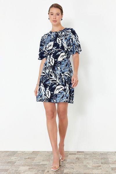 Trendyol Collection Μπλε Τροπικό Floral Μίνι υφασμένο φόρεμα βισκόζης σε γραμμή Α TWOSS24EL00632
