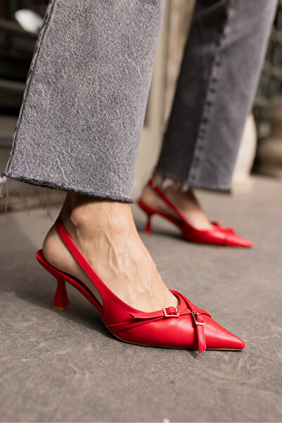 ANGELİNA JONES ALİSSİ KADİN KIRMIZI TOKA DETAY MİU TARZİ TOPUKLU AYAKKABİ