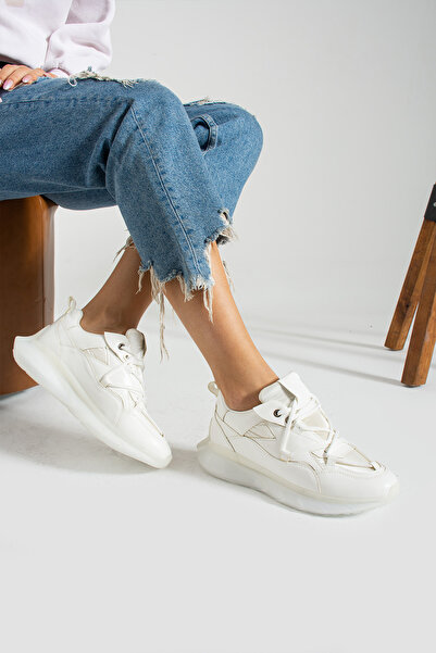 İnan Ayakkabı KADIN BEYAZ RENK SNEAKERS & SPOR AYAKKABI (4 CM)