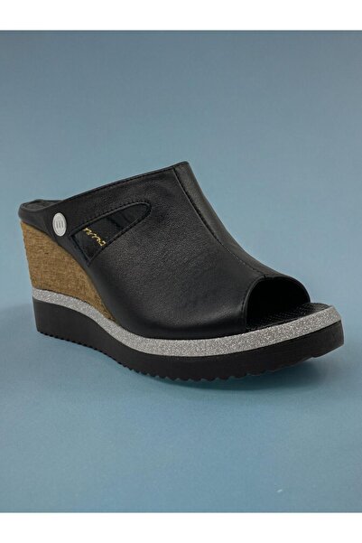 Mammamia D24yt-2030 Genuine Leather Black Women's Daily Slippers