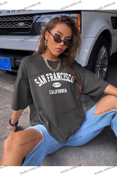 Tarzsokak Îmbrăcăminte de damă, fumurată, supradimensionată, Sanfrancisco Est...