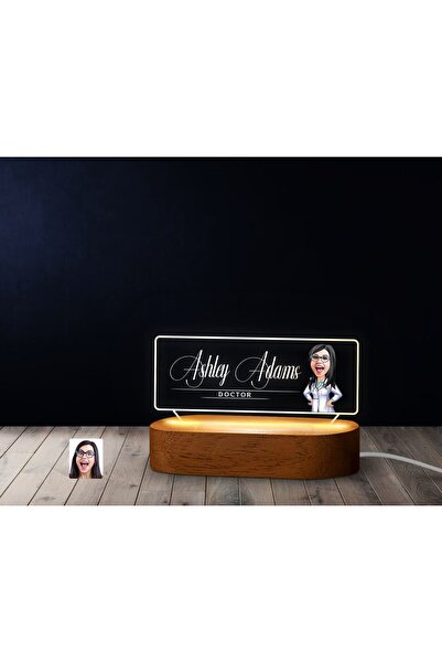 Bk Gift Kişiye Özel İsimli Doktor Karikatürlü Led Işıklı Akrilik Masa İsimliğ...