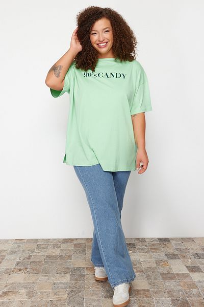 Trendyol Curve Mint Wide Fit Pletené tričko s potiskem Crew Neck TBBSS23BF00015