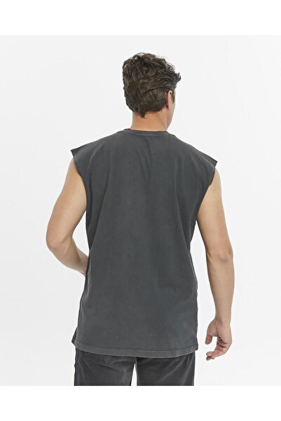 glendi OVERSIZED SLEEVELESS T-SHIRT WITH CHAIN DETAIL