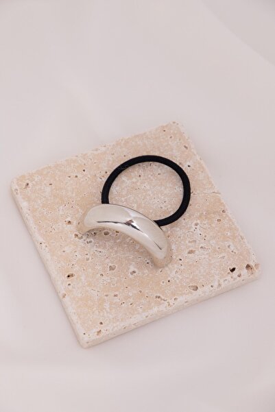 Sacha Accessories Curved Stripe Silver Rubber Buckle