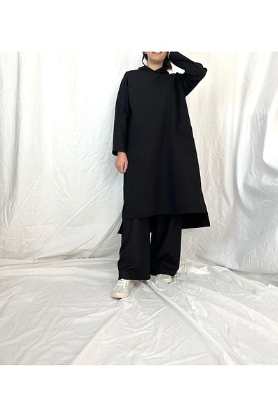 EMZEYN Black Hooded Tunic with Pockets