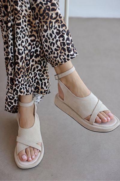 selinshoes Sandale de damă Lesley Stripe cu curea la gleznă - BEIGE SUEDE