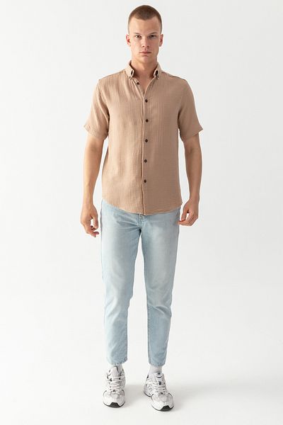 EtkiModa Ανδρικό μπεζ 100% βαμβακερό κοντό μανίκι κανονική εφαρμογή Twist μουσελίνα πουκάμισο