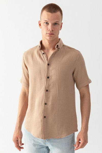 EtkiModa Ανδρικό μπεζ 100% βαμβακερό κοντό μανίκι κανονική εφαρμογή Twist μουσελίνα πουκάμισο