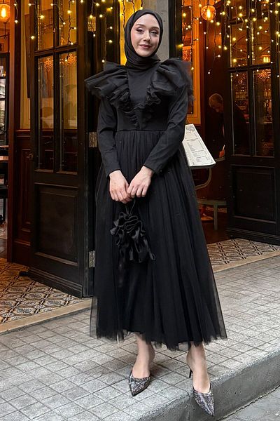Ceylan Otantik Μαύρο βραδινό φόρεμα Princess
