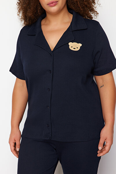 Trendyol Curve Navy hímzett inggalléros kötött pizsama szett TBBSS24AI00033