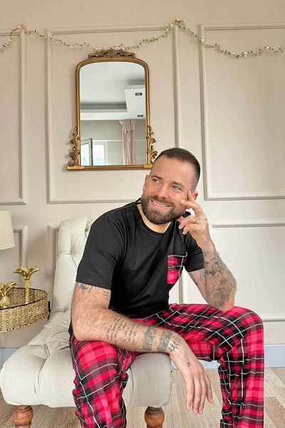 Pijamaevi Set de pijamale pentru bărbați cu mânecă scurtă, roșu, negru