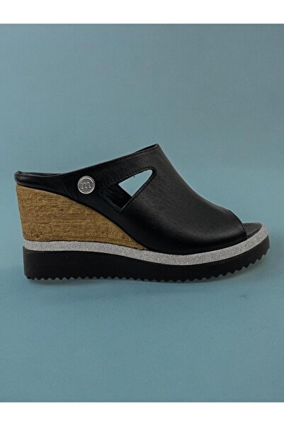 Mammamia D24yt-2030 Genuine Leather Black Women's Daily Slippers