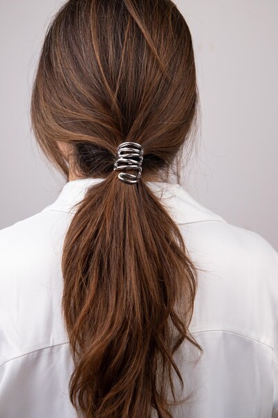 Sacha Accessories Curved Plate Silver Rubber Buckle