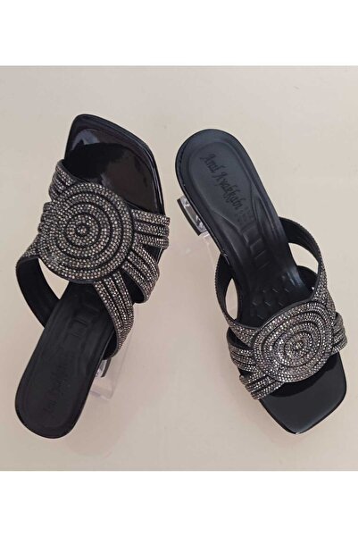 Butik Taşlı Terlik (Kalın Yüz)