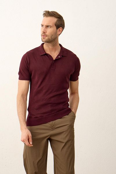Danger Men's Snap Closure Slim-fit Fit Summer Knitwear T-shirt Claret Red