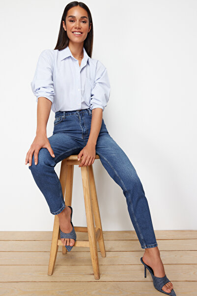 Trendyol Collection Dark Blue High Waist Straight Jeans TWOSS24JE00326