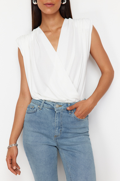 Edit by Trendyol Λευκό πλεκτό κορμάκι TEDSS24BD00000