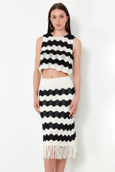 Trendyol Collection Ecru Knitwear Top and Bottom Set TWOSS24AU00116