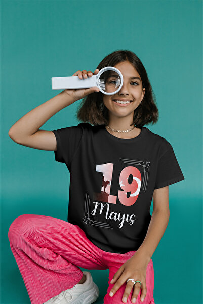 MYADA تي شيرت بناتي كبير الحجم مطبوع عليه علم تركي بتفاصيل 19 مايو