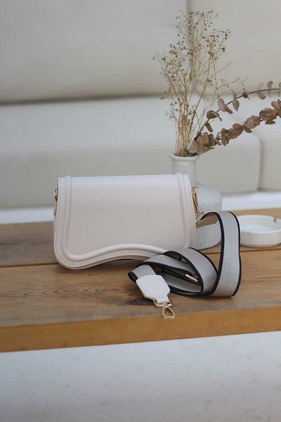 Moom Bag Γυναικεία τσάντα ώμου με υφασμάτινο λουράκι με μοτίβο κρέμας