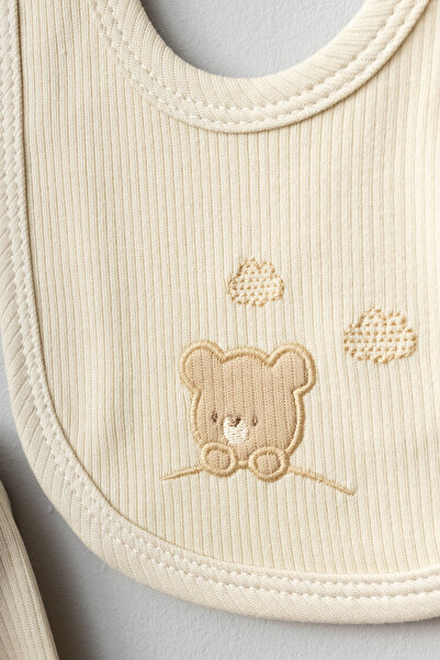 Bebitof Teddy Bear and Rabbit Patterned 10 Piece Boxed Hospital Discharge Set