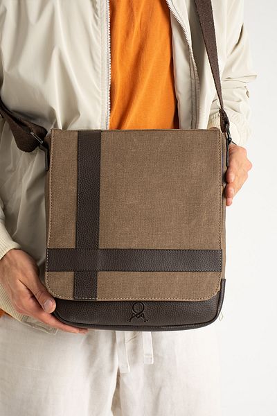 By Hakan Τσάντα ώμου Mega 417 UNISEX Canvas Messenger Τσάντα ώμου ΓΗ-ΚΑΦΕ
