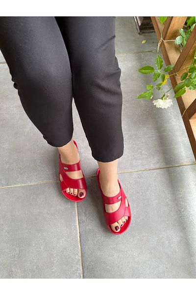 Hızlı Al Soft Leather Water Resistant Slippers