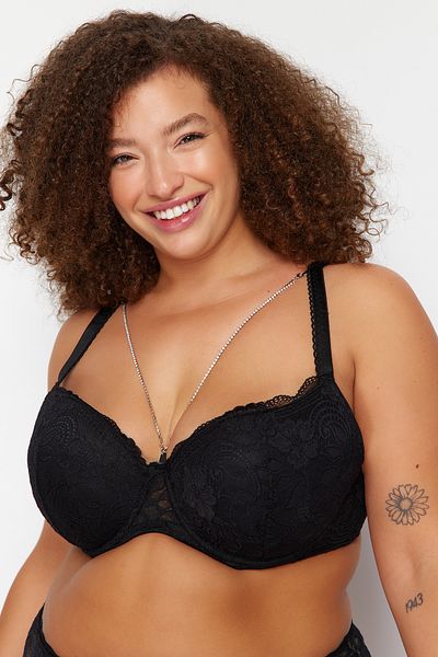 Trendyol Curve Schwarzer Balconette-BH mit fester Kette und Mikro-Besatz TBBSS24CW00014