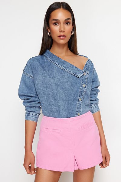 Trendyol Collection Rosa Jeansshorts mit hoher Taille und Taschendetail TWOSS24SR00115
