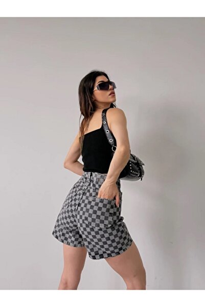 Genel Markalar Paçası Püsküllü Farklı Desenli Denim Şort