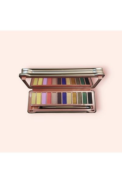 Kiss Beauty 12-piece Eyeshadow Set - Comfortable Cut