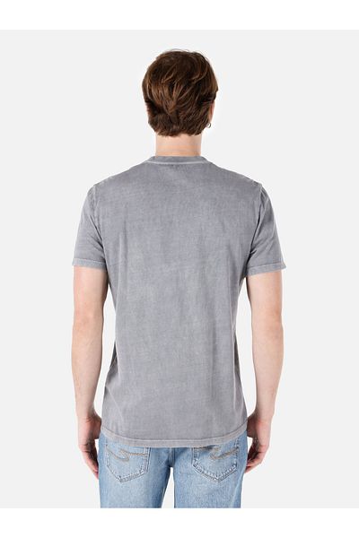 Colin's Tricou cu mânecă scurtă pentru bărbați, gri cu imprimeu, cu croiala normală, cu decolteu triplu Cl 1066983