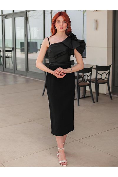 SpringStore Rochie de seară scurtă neagră cu o singură mânecă