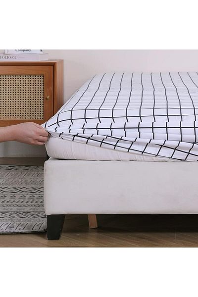 Soft Colours Single Fitted Sheet + 1 Pillowcase Set with Plaid Pattern