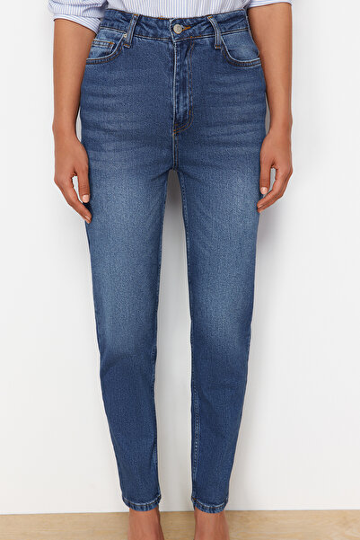Trendyol Collection Dark Blue High Waist Straight Jeans TWOSS24JE00326