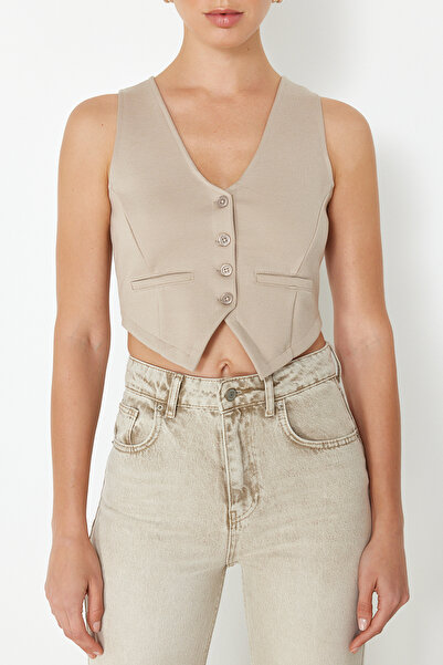 Trendyol Collection Mink Button Detailed V-neck Crop Regular/Normal Cut Stretch Knitted Vest TWOSS23YE00037