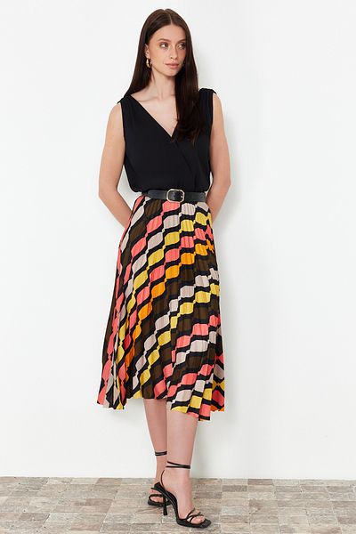 Trendyol Collection Σατέν μίντι φούστα - Πολύχρωμο σχέδιο, Λεπτομέρεια πιέτες, Υφαντό - TWOSS24ET00245
