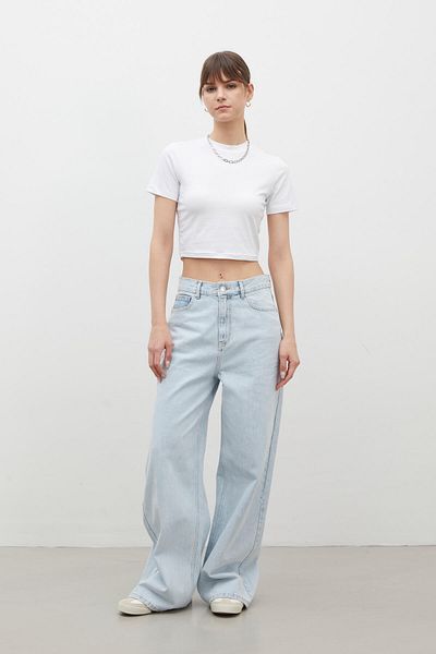 Manuka Pantaloni din denim cu picioare largi, albastru gheață