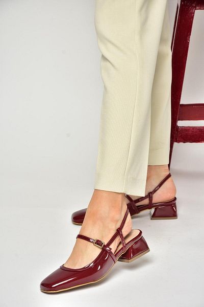 Fox Shoes S472572608 Burgundy Patent Leather Thick Heeled Women's Shoes