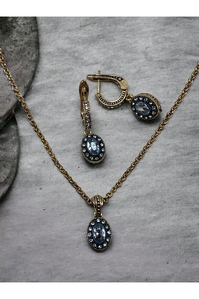 FAYRA ACCESSORIES Zircon Stone Oval Cut Necklace and Dangle Earring Set