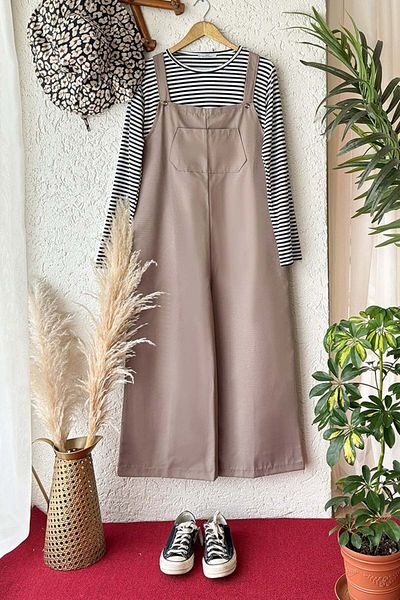 Ceylan Otantik Mink Linen Salopet Jumpsuit And Black Striped Sweat