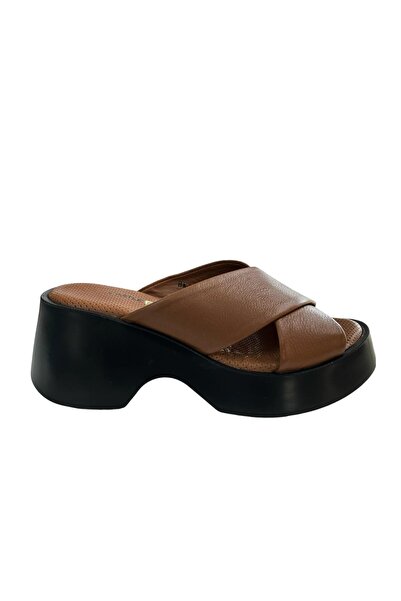 Castle Black Kadın Topuklu Deri Terlik 42618