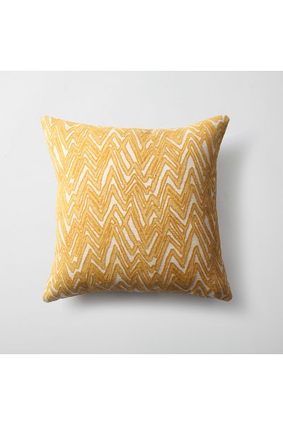 Fineroom Living Lucca" - Zigzag Patterned Square Throw Pillow 45x45 - Yellow ( Including Ic Pillow)