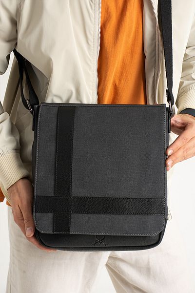 Fiyaka Τσάντα ώμου Mega 417 UNISEX Canvas Messenger Τσάντα ώμου ΜΑΥΡΟ-ΜΑΥΡΟ