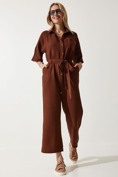 Happiness İstanbul Brauner Premium-Musselin-Jumpsuit mit Gürtel für Damen RG00029