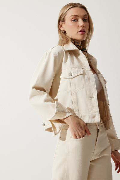 Happiness İstanbul Women's Bone Short Denim Jacket FN03182