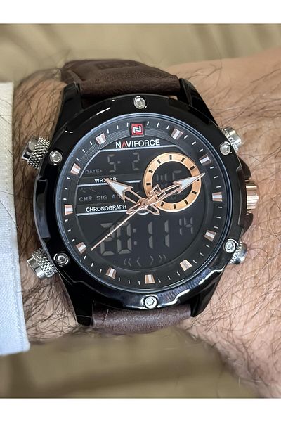 Naviforce NAVIFORCE DIGITAL ANALOG WITH ALARM, CHRONOMETER AND LIGHTING SPORTS STYLISH MEN'S WRISTWATCH