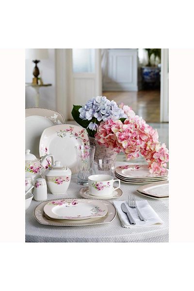 Pierre Cardin Pierrecardin Mary Rose 35 Piece Breakfast Set
